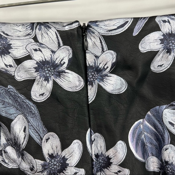 NEW Zara Metallic Floral Skirt Small - Picture 3 of 10